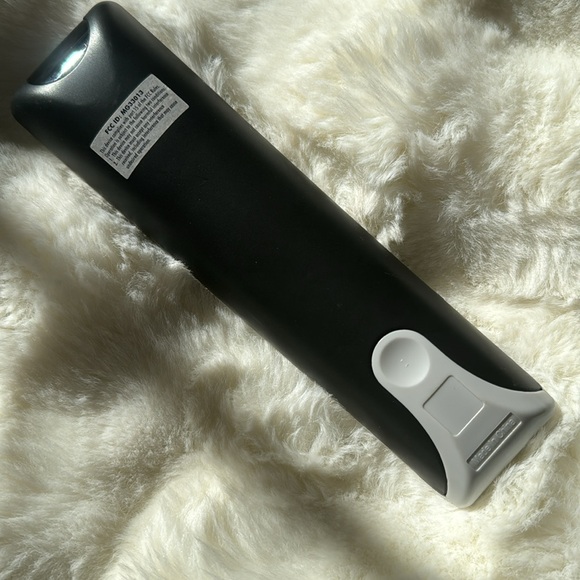 Direct TV Remote - Picture 2 of 4